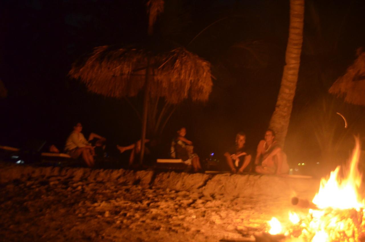 Peace & Love Beach Club Roxas  Esterno foto